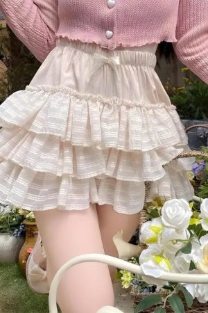 Quick Outfits, Modest Fashion Outfits Ideas Coquette Ruffle Mini Skirt