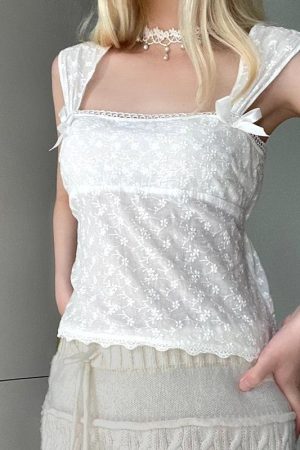 Quick Outfits, Modest Fashion Outfits Ideas Coquette Square Neckline Top