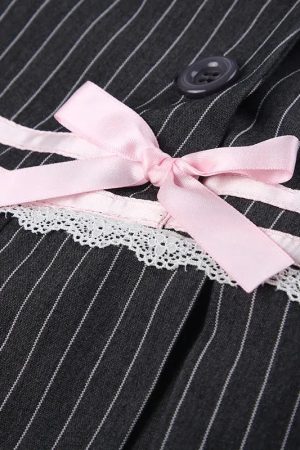 Quick Outfits, Modest Fashion Outfits Ideas Coquette Striped Mini Skirt