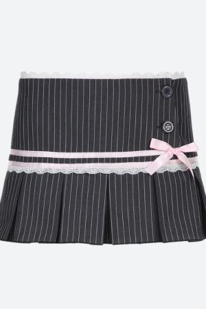 Quick Outfits, Modest Fashion Outfits Ideas Coquette Striped Mini Skirt