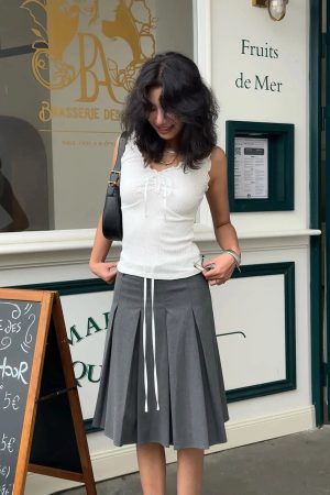 Quick Outfits, Modest Fashion Outfits Ideas Coquette Tie Front Top