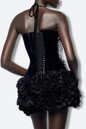 Quick Outfits, Modest Fashion Outfits Ideas Corset Top & Ruffled Mini Skirt Two Piece Set