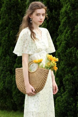 Quick Outfits, Modest Fashion Outfits Ideas Cottagecore Floral Midi Dress