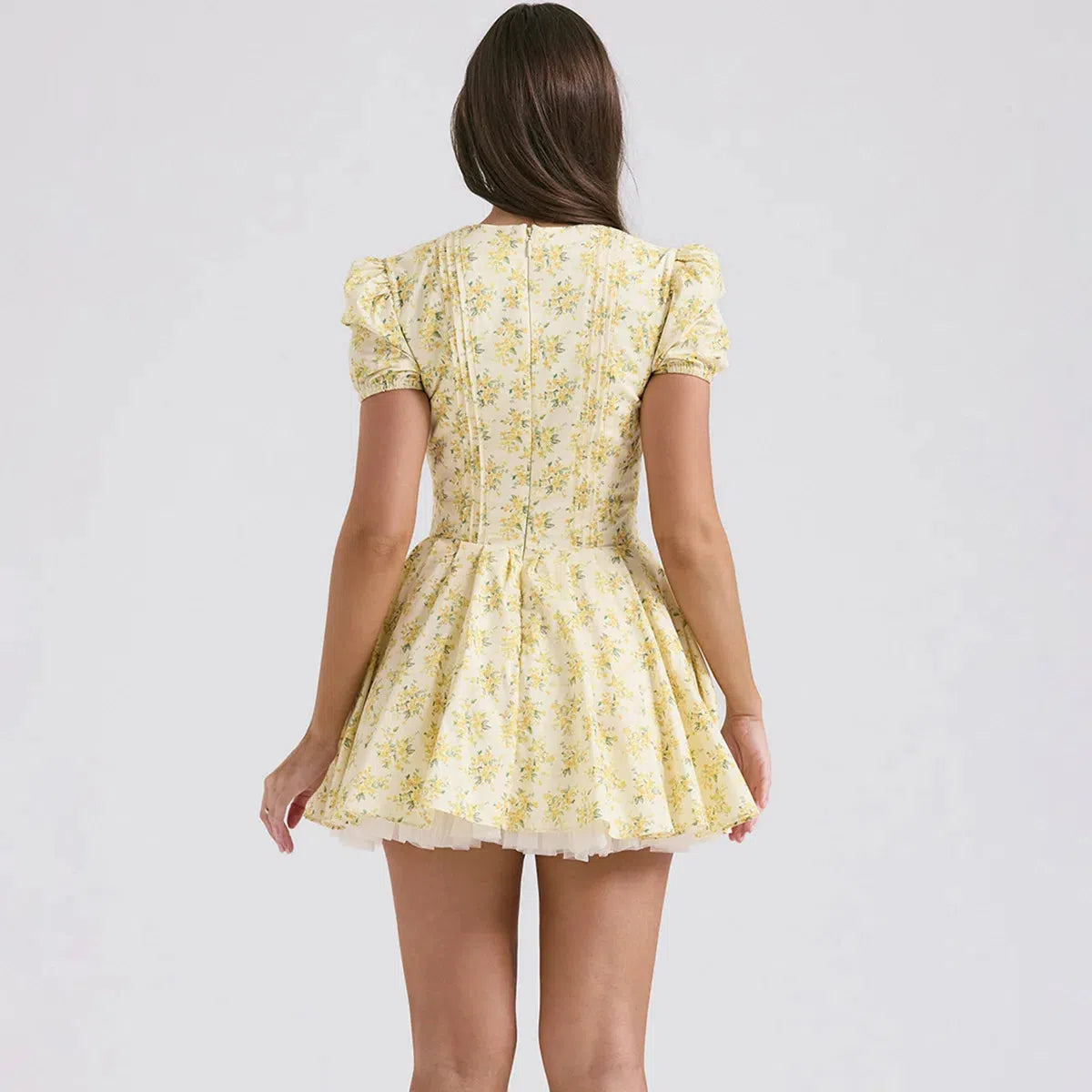 Quick Outfits, Modest Fashion Outfits Ideas Cottagecore Floral Plunge Neck Mini Dress Quick Outfits, Modest Fashion Outfits Ideas Cottagecore Floral Plunge Neck Mini Dress