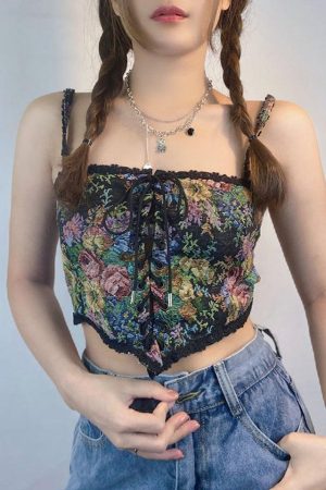 Quick Outfits, Modest Fashion Outfits Ideas Cottagecore Lace Detailed Corset Top