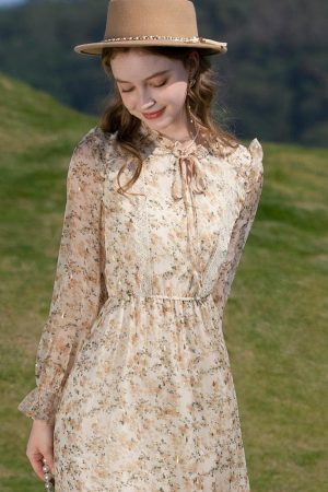 Quick Outfits, Modest Fashion Outfits Ideas Cottagecore Lace Detailed Floral Midi Dress