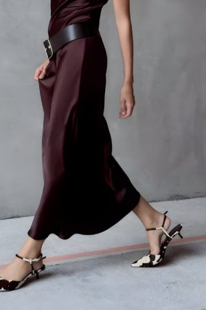 Quick Outfits, Modest Fashion Outfits Ideas Cow Print Pointed-Toe Kitten Heel