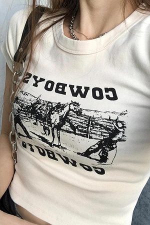 Quick Outfits, Modest Fashion Outfits Ideas Cowboys Crop Tee