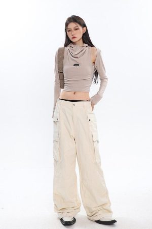 Quick Outfits, Modest Fashion Outfits Ideas Cowl Collar Cut-Out Crop Top