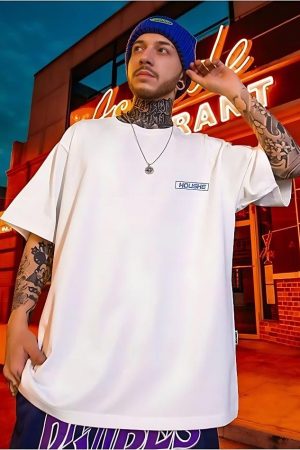 Quick Outfits, Modest Fashion Outfits Ideas Crescent Moon Tee