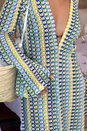 Quick Outfits, Modest Fashion Outfits Ideas Crochet Striped Plunge Neck Maxi Dress