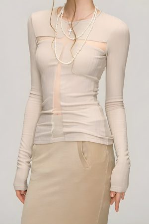 Quick Outfits, Modest Fashion Outfits Ideas Cross Cut Out Top