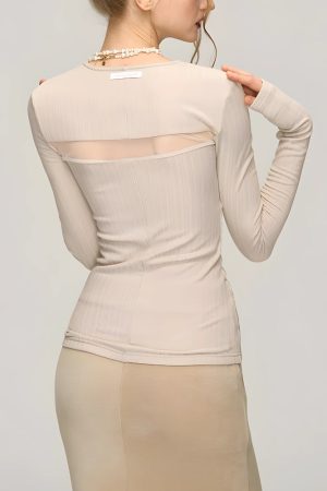 Quick Outfits, Modest Fashion Outfits Ideas Cross Cut Out Top