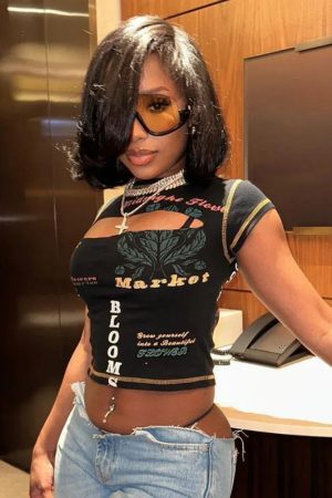 Quick Outfits, Modest Fashion Outfits Ideas Cut Out Baby Tee