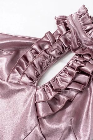 Quick Outfits, Modest Fashion Outfits Ideas Cut Out Ruffled Halter Neck Top