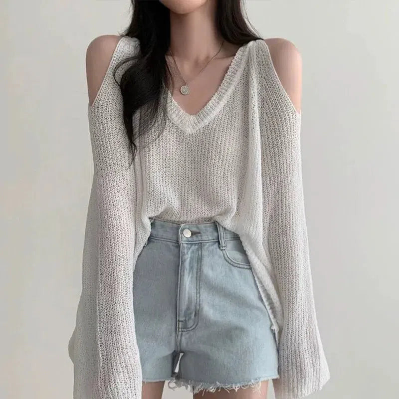 Quick Outfits, Modest Fashion Outfits Ideas Cut-Out Shoulder Loose Knit Sweater Quick Outfits, Modest Fashion Outfits Ideas Cut-Out Shoulder Loose Knit Sweater