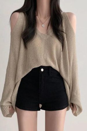 Quick Outfits, Modest Fashion Outfits Ideas Cut-Out Shoulder Loose Knit Sweater