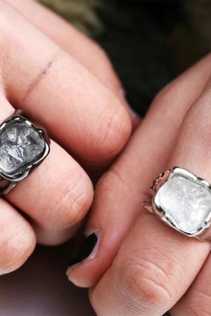 Quick Outfits, Modest Fashion Outfits Ideas Cyberpunk Crystal Ring