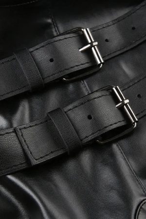 Quick Outfits, Modest Fashion Outfits Ideas Cyberpunk Faux Leather Crop Top