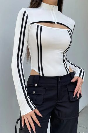 Quick Outfits, Modest Fashion Outfits Ideas Cyberpunk Striped Cut Out Bodysuit