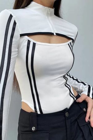 Quick Outfits, Modest Fashion Outfits Ideas Cyberpunk Striped Cut Out Bodysuit