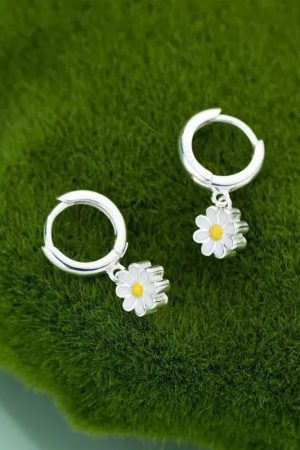Quick Outfits, Modest Fashion Outfits Ideas Daisy Earring Set