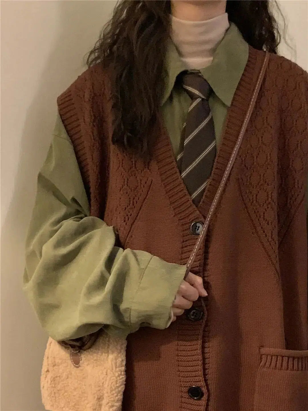 Quick Outfits, Modest Fashion Outfits Ideas Dark Academia Deep V-Neck Sleeveless Cardigan Quick Outfits, Modest Fashion Outfits Ideas Dark Academia Deep V-Neck Sleeveless Cardigan