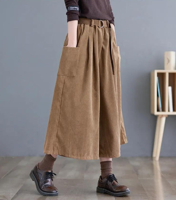 Quick Outfits, Modest Fashion Outfits Ideas Dark Academia Wide Leg Corduroy Pants Quick Outfits, Modest Fashion Outfits Ideas Dark Academia Wide Leg Corduroy Pants