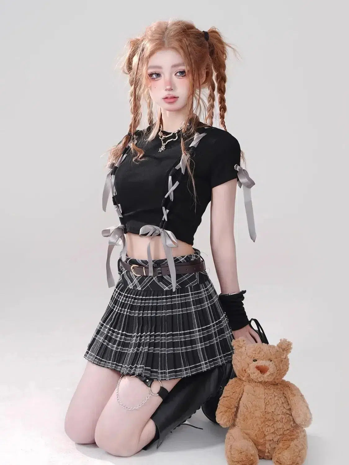 Quick Outfits, Modest Fashion Outfits Ideas Dark Coquette Crop Top Quick Outfits, Modest Fashion Outfits Ideas Dark Coquette Crop Top