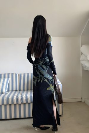 Quick Outfits, Modest Fashion Outfits Ideas Dark Fairy One Shoulder Maxi Dress