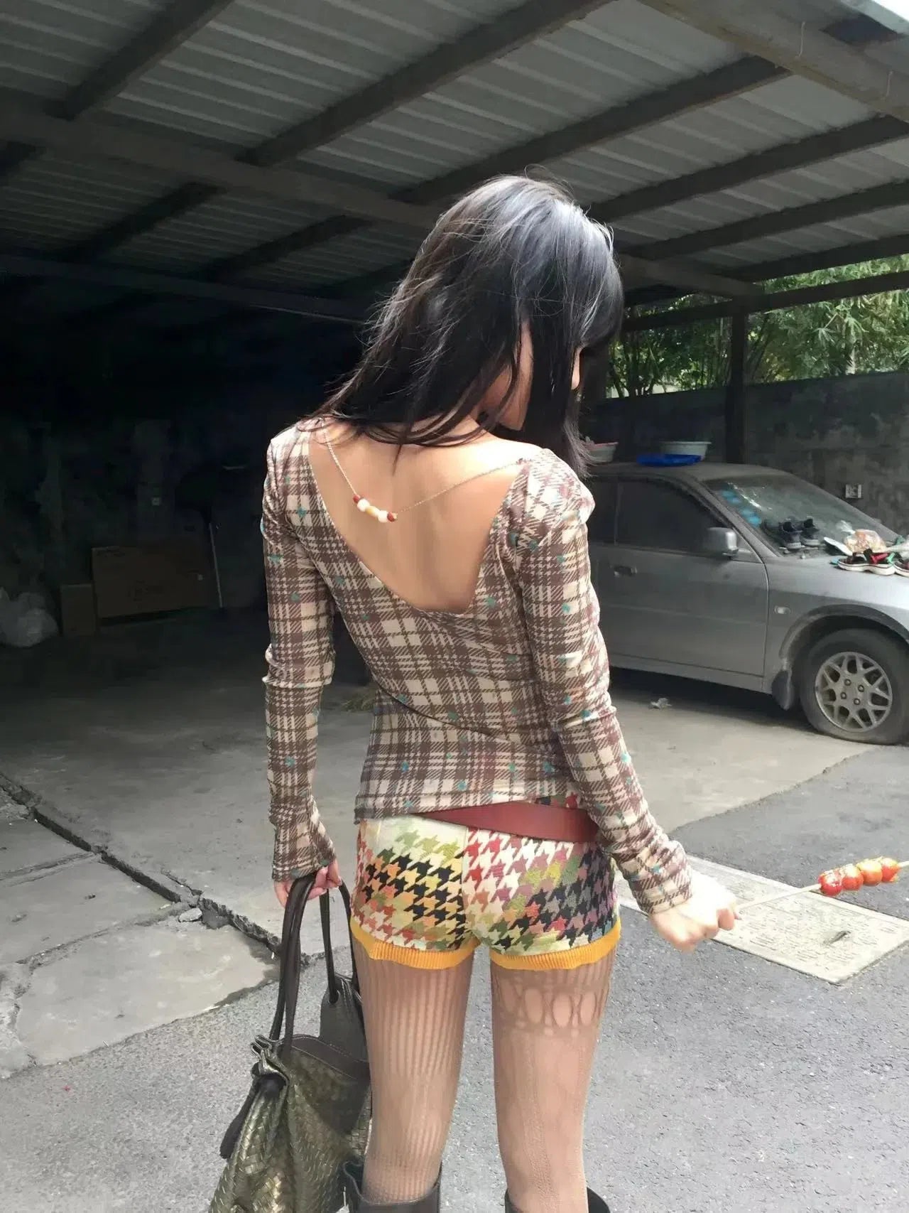 Quick Outfits, Modest Fashion Outfits Ideas Deep V Neck Plaid Top Quick Outfits, Modest Fashion Outfits Ideas Deep V Neck Plaid Top