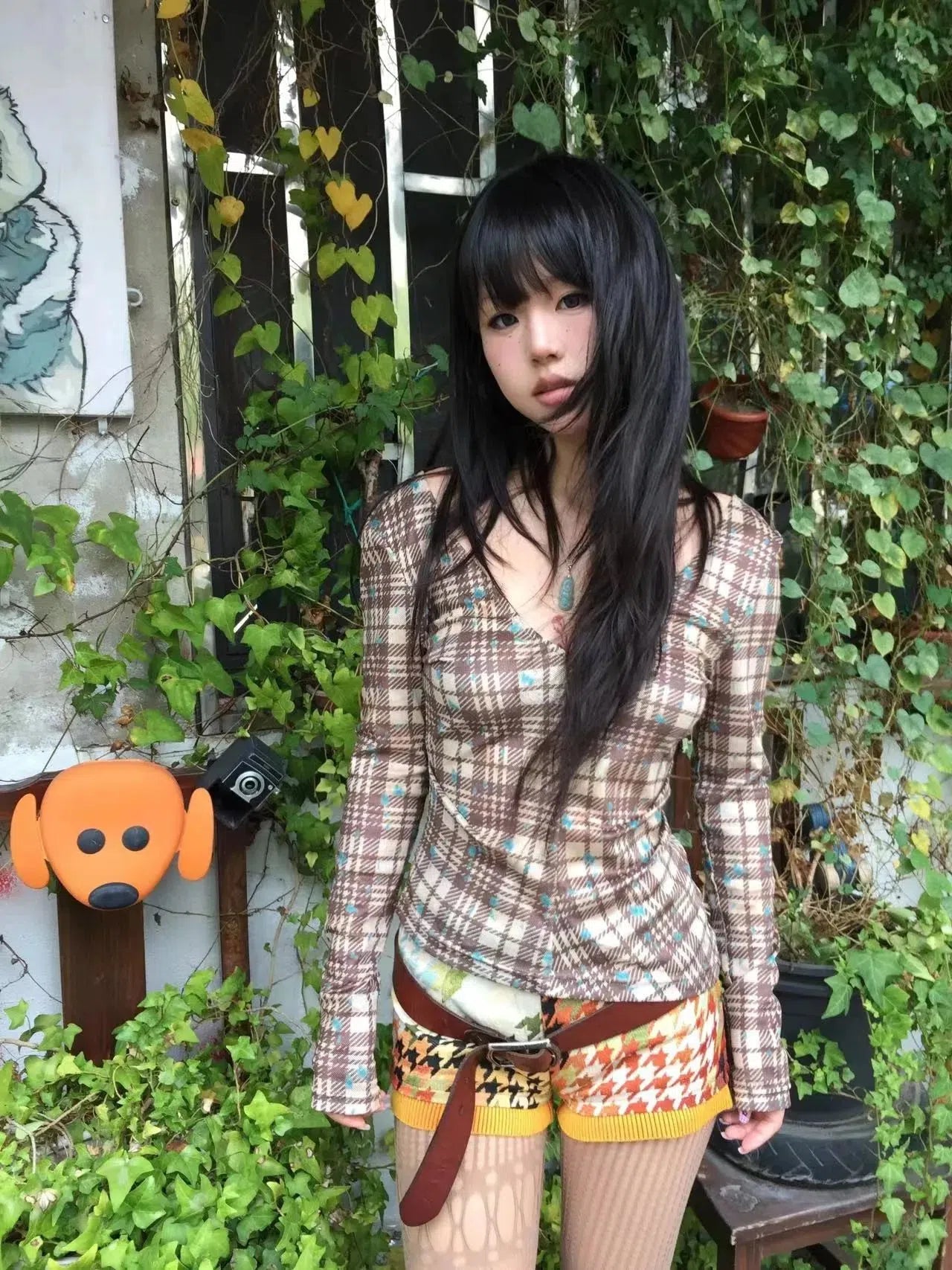 Quick Outfits, Modest Fashion Outfits Ideas Deep V Neck Plaid Top Quick Outfits, Modest Fashion Outfits Ideas Deep V Neck Plaid Top