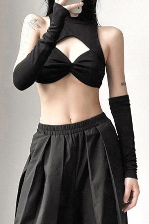 Quick Outfits, Modest Fashion Outfits Ideas Detachable Sleeved Turtleneck Halter Top