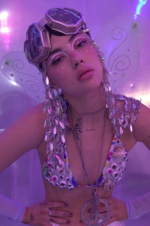 Quick Outfits, Modest Fashion Outfits Ideas Disco Cowgirl Oversized Party Sunglasses