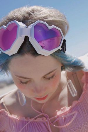 Quick Outfits, Modest Fashion Outfits Ideas Disco Cowgirl Oversized Party Sunglasses