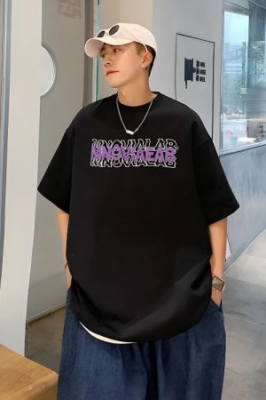 Quick Outfits, Modest Fashion Outfits Ideas Distorted Text Graphic Tee