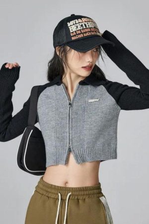 Quick Outfits, Modest Fashion Outfits Ideas Double Zip-Up Crop Cardigan