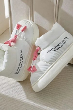 Quick Outfits, Modest Fashion Outfits Ideas Drawstring Puffer Slippers