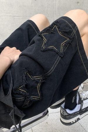Quick Outfits, Modest Fashion Outfits Ideas Drawstring Star Embroidered Shorts