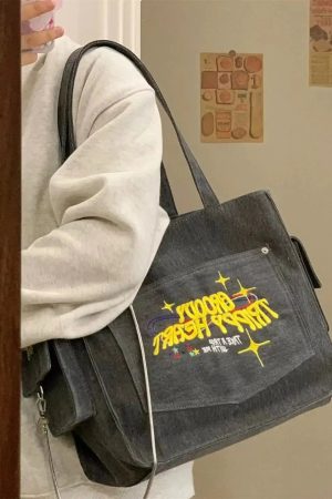 Quick Outfits, Modest Fashion Outfits Ideas Embroidered Shoulder Bag