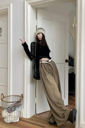 Quick Outfits, Modest Fashion Outfits Ideas Extreme Wide Leg Pants