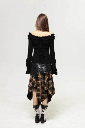 Quick Outfits, Modest Fashion Outfits Ideas Fairy Grunge Cut Out Shoulder Top