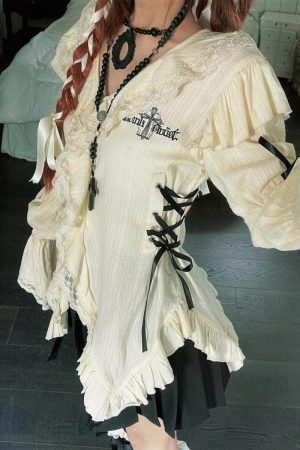 Quick Outfits, Modest Fashion Outfits Ideas Fairy Grunge Ruffled Lace Up Blouse