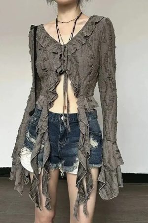 Quick Outfits, Modest Fashion Outfits Ideas Fairy Grunge Ruffled Top