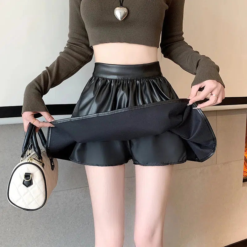 Quick Outfits, Modest Fashion Outfits Ideas Faux Leather A-Line Mini Skirt Quick Outfits, Modest Fashion Outfits Ideas Faux Leather A-Line Mini Skirt