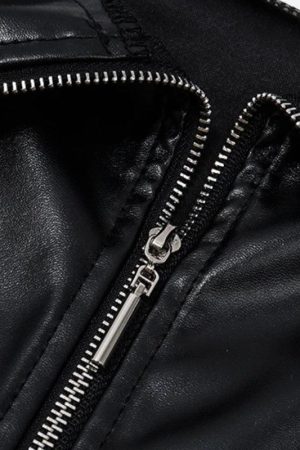 Quick Outfits, Modest Fashion Outfits Ideas Faux Leather Mini Skirt