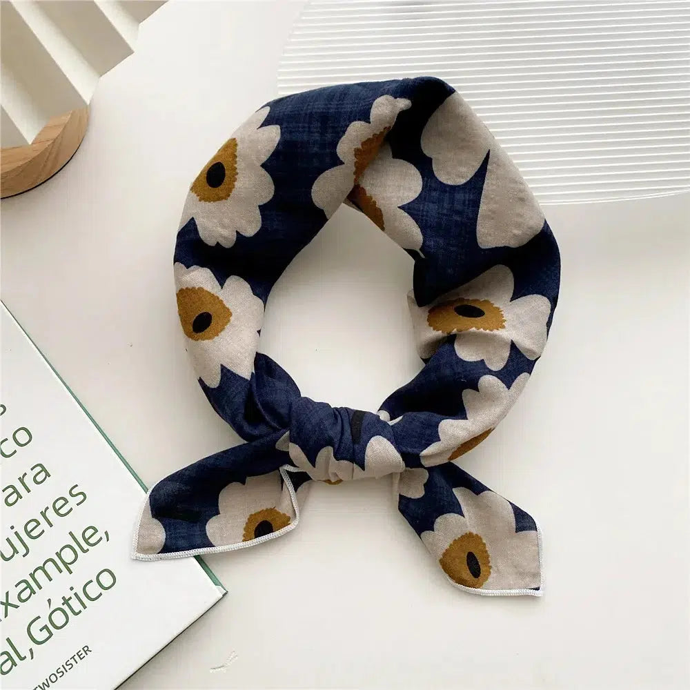 Quick Outfits, Modest Fashion Outfits Ideas Floral Bandana Quick Outfits, Modest Fashion Outfits Ideas Floral Bandana