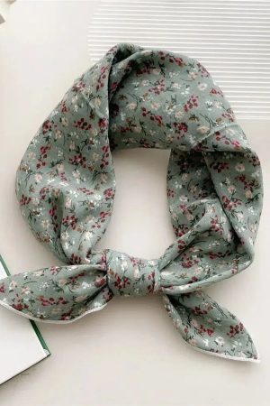 Quick Outfits, Modest Fashion Outfits Ideas Floral Bandana