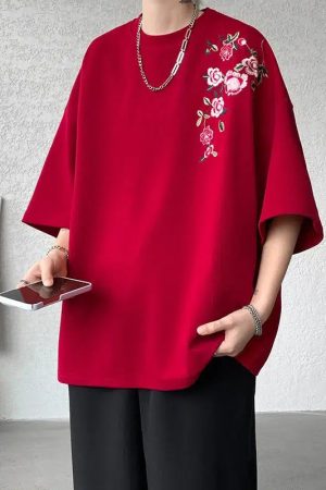 Quick Outfits, Modest Fashion Outfits Ideas Floral Embroidered Tee