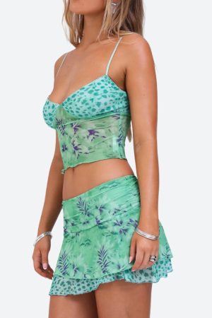 Quick Outfits, Modest Fashion Outfits Ideas Floral Top & Mini Skirt Two Piece Set